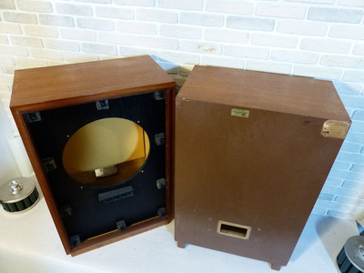 Tannoy 15'' - корпуса оригинальные 1964 год / W53 x H79 x D31 sm 3