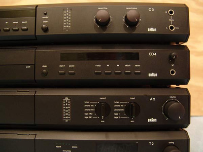 BRAUN A2 + ...тюнер Т2 ...+CD плеер CD-4+ ...кас.дека С3 3