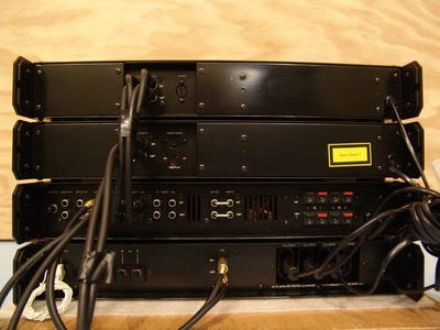 BRAUN A2 + ...тюнер Т2 ...+CD плеер CD-4+ ...кас.дека С3 2