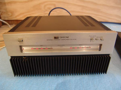 DIATONE M-A05 + DIATONE M-P05 Phono / Усил. мощн. + Пред. 2