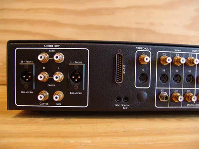 EAD Ovation Theater Master 3