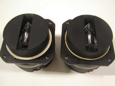 JBL 077