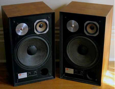 JBL L-166 HORISON (3 полоcы, басовик -30см, 8 Ом)