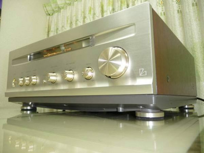 Luxman C-08 4