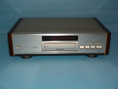 Technics SL-P2000 Gold Limited