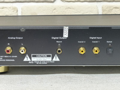 PARASOUND D/AC-800 3