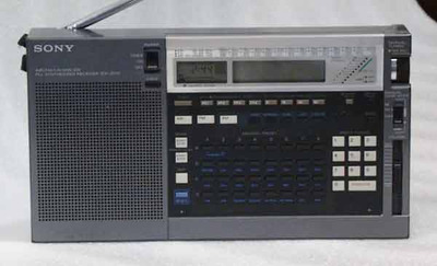 Sony ICF-2010