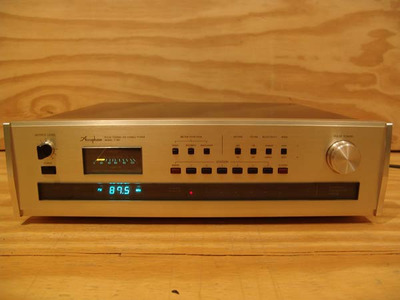 Accuphase T-105