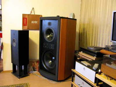 Tannoy KINGDOM KINGDOM 18" 3