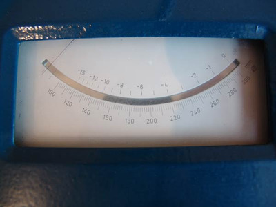 VEB Tontechnik Schallplatten-Abspielgerat T 146 4